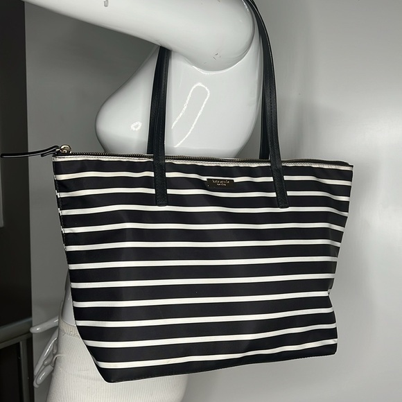 Kate Spade May Street Lida Black Stripe Nylon Zip Top Tote Bag Leather Handles - Picture 2 of 10